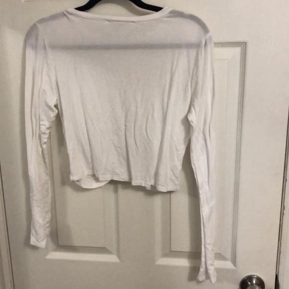 Love sleeve cropped tshirt - Picture 2 of 3